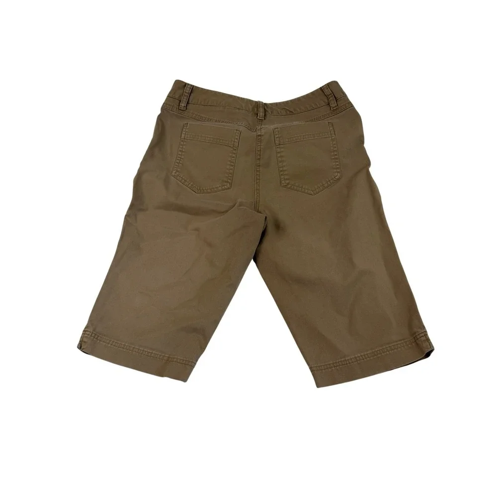 Covington Khaki Tan Stretch Bermuda Shorts Womens 6 Mid Rise 5 Pocket Casual